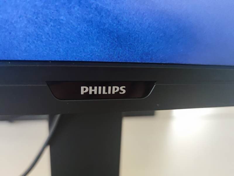 Philips Brilliance 252B9 Review: Μια αξιόλογη λύση για τον μέσο επαγγελματία Philips Brilliance 252B9 Review: Μια αξιόλογη λύση για τον μέσο επαγγελματία