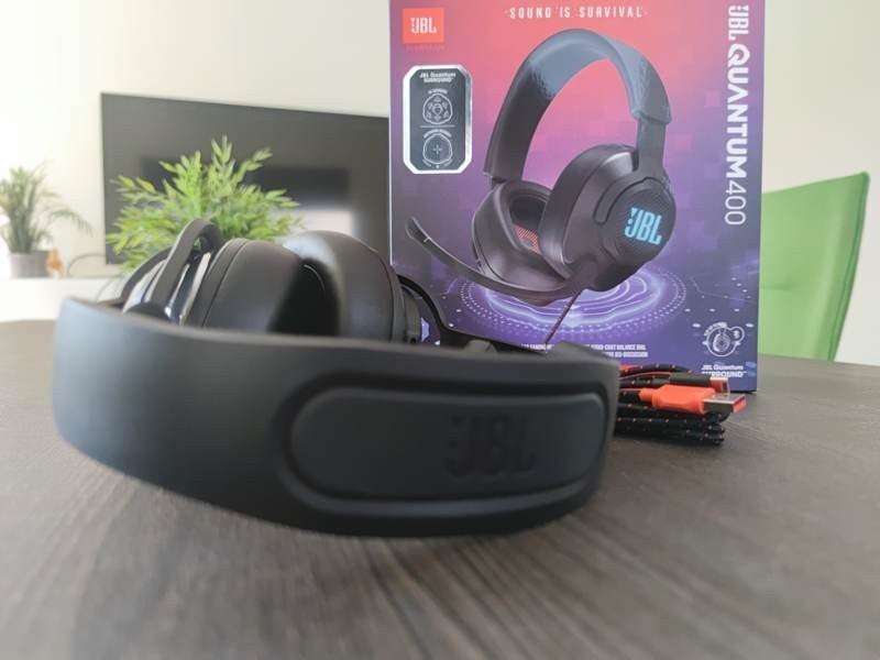 JBL Quantum 400 Review JBL Quantum 400 Review