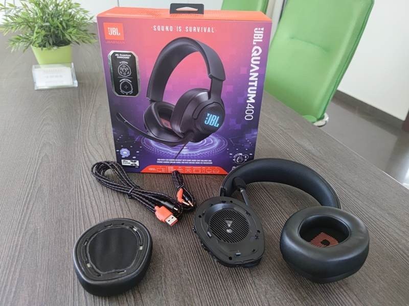 JBL Quantum 400 Review JBL Quantum 400 Review