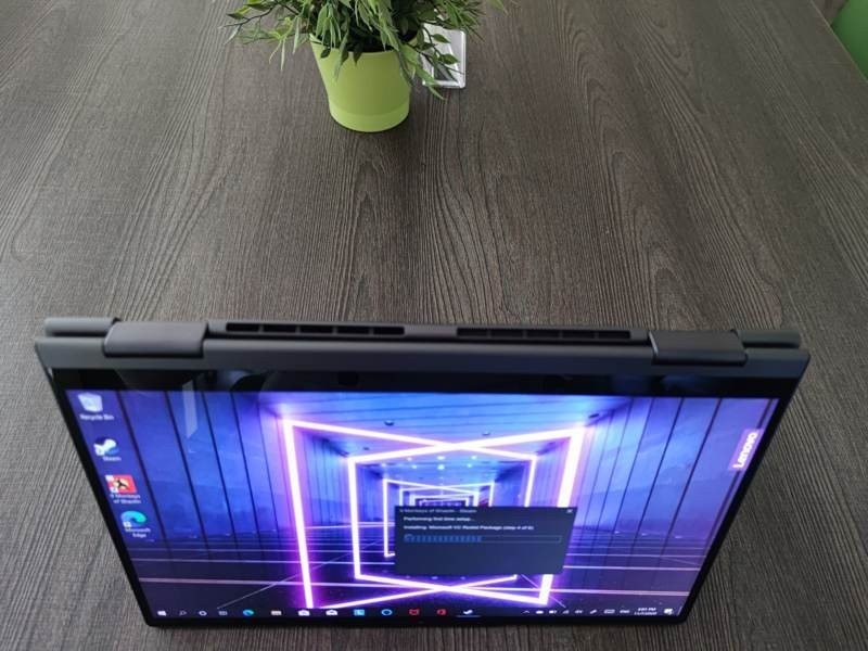 Lenovo Yoga Slim 7 και Yoga 7i Review Lenovo Yoga Slim 7 και Yoga 7i Review