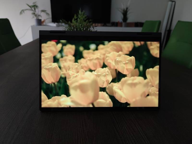 Lenovo Yoga Slim 7 και Yoga 7i Review Lenovo Yoga Slim 7 και Yoga 7i Review