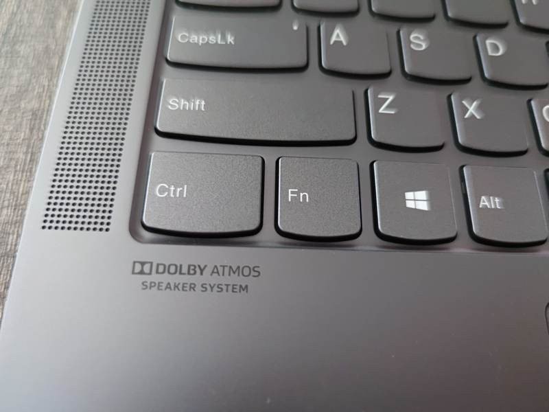 Lenovo Yoga Slim 7 και Yoga 7i Review Lenovo Yoga Slim 7 και Yoga 7i Review