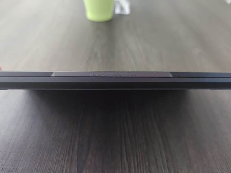 Lenovo Yoga Slim 7 και Yoga 7i Review Lenovo Yoga Slim 7 και Yoga 7i Review
