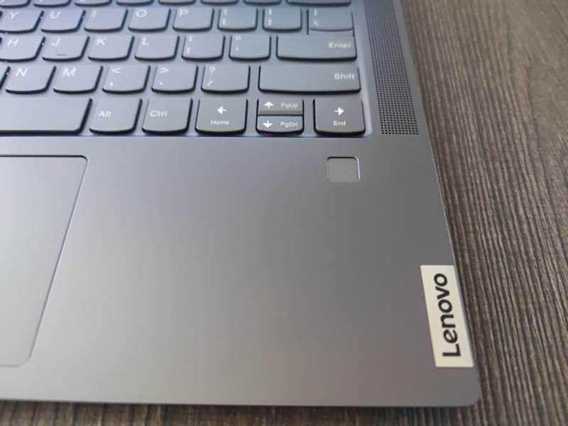 Lenovo Yoga Slim 7 και Yoga 7i Review Lenovo Yoga Slim 7 και Yoga 7i Review