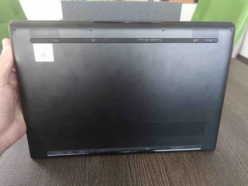Lenovo Yoga 9i Review: Πολυτέλεια και επιδόσεις για τον μέσο χρήστη Lenovo Yoga 9i Review: Πολυτέλεια και επιδόσεις για τον μέσο χρήστη