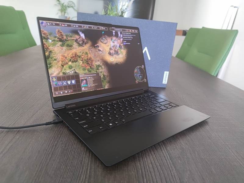 Lenovo Yoga 9i Review: Πολυτέλεια και επιδόσεις για τον μέσο χρήστη Lenovo Yoga 9i Review: Πολυτέλεια και επιδόσεις για τον μέσο χρήστη