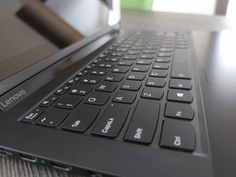 Lenovo Yoga 9i Review: Πολυτέλεια και επιδόσεις για τον μέσο χρήστη Lenovo Yoga 9i Review: Πολυτέλεια και επιδόσεις για τον μέσο χρήστη