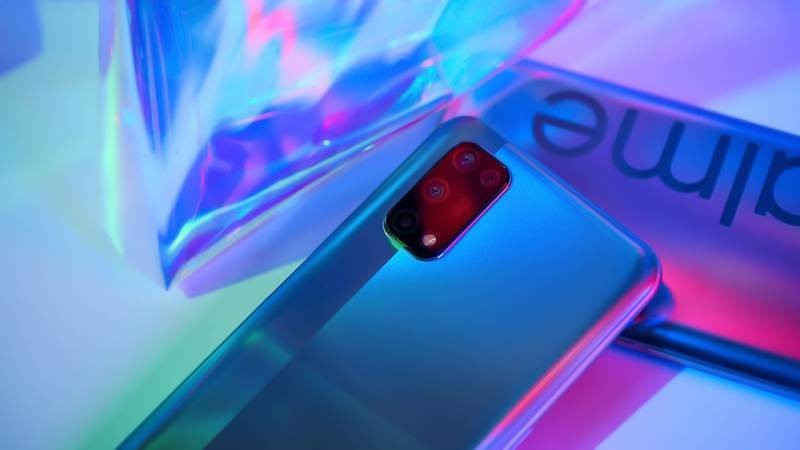 Realme 7 5G: Με οθόνη 120Hz, τετραπλή κάμερα, 5G και μπαταρία 5000mAh στα €279 Realme 7 5G: Με οθόνη 120Hz, τετραπλή κάμερα, 5G και μπαταρία 5000mAh στα €279
