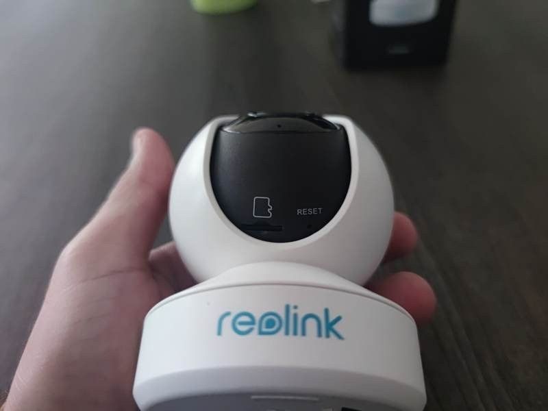 Reolink E1 Zoom Review: Μια προσιτή λύση ασφαλείας για εσωτερικούς χώρους