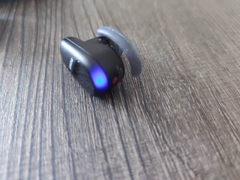Sony WF-SP800N Review: Δυνατή επιλογή ασύρματων ακουστικών για fitness Sony WF-SP800N Review: Δυνατή επιλογή ασύρματων ακουστικών για fitness