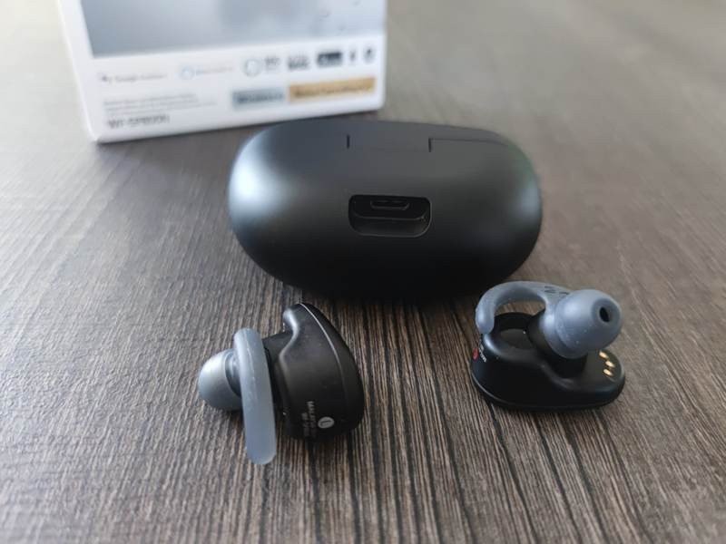 Sony WF-SP800N Review: Δυνατή επιλογή ασύρματων ακουστικών για fitness Sony WF-SP800N Review: Δυνατή επιλογή ασύρματων ακουστικών για fitness