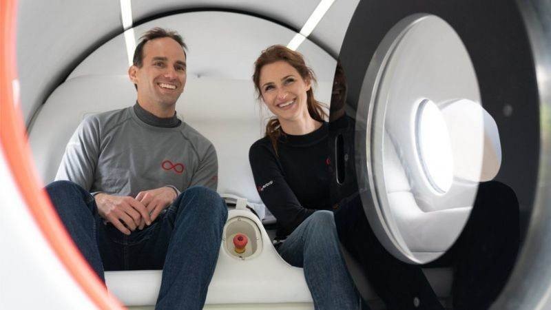 Virgin Hyperloop: Πρώτη επανδρωμένη δοκιμή για το φουτουριστικό τραίνο Virgin Hyperloop: Πρώτη επανδρωμένη δοκιμή για το φουτουριστικό τραίνο