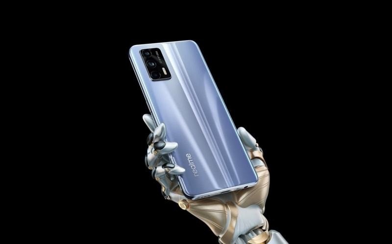 Realme GT 5G: Επίσημα με Snapdragon 888, πανίσχυρα specs και απίστευτη τιμή Realme GT 5G: Επίσημα με Snapdragon 888, πανίσχυρα specs και απίστευτη τιμή
