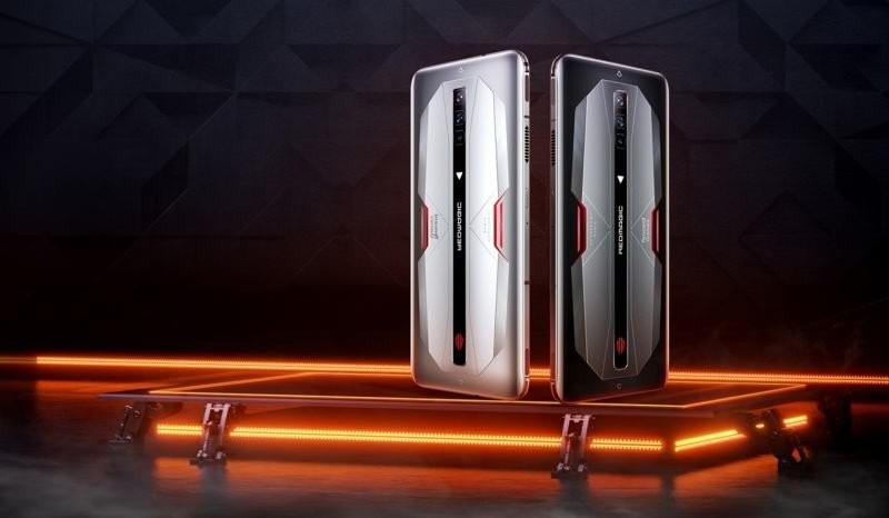 Red Magic 6 / 6 Pro: Επίσημα τα πρώτα με οθόνη 165Hz, Snapdragon 888 και έως 18GΒ RAM! Red Magic 6 / 6 Pro: Επίσημα τα πρώτα με οθόνη 165Hz, Snapdragon 888 και έως 18GΒ RAM!
