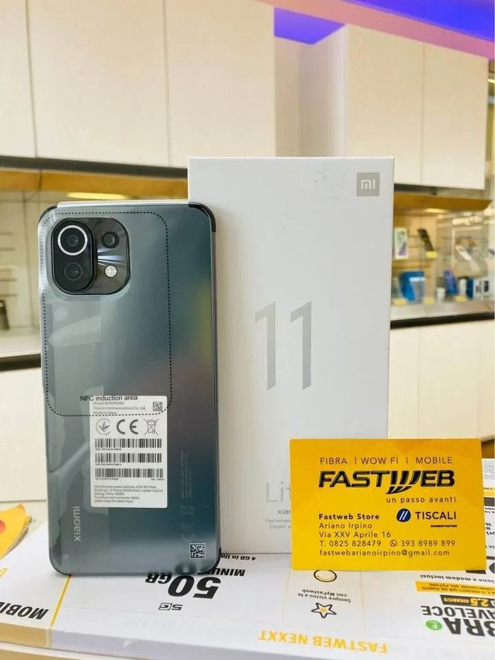 Xiaomi Mi 11 Lite: Όλα τα τεχνικά χαρακτηριστικά και unboxing video Xiaomi Mi 11 Lite: Όλα τα τεχνικά χαρακτηριστικά και unboxing video