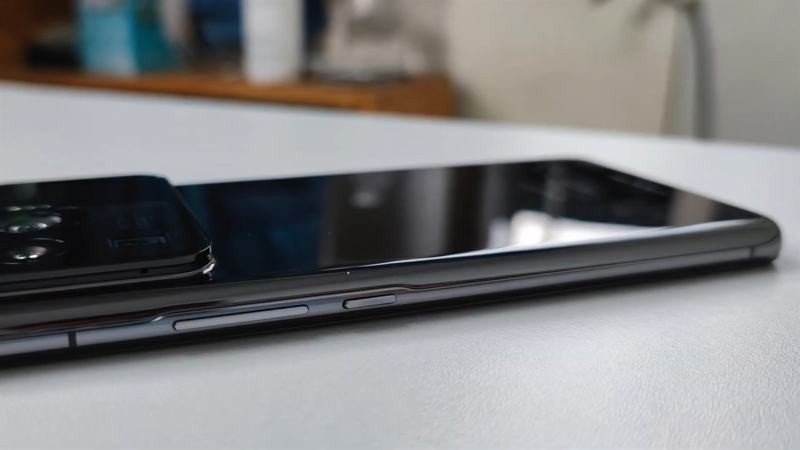 Xiaomi Mi 11 Ultra: Τεράστια διαρροή σε hands-on video Xiaomi Mi 11 Ultra: Τεράστια διαρροή σε hands-on video
