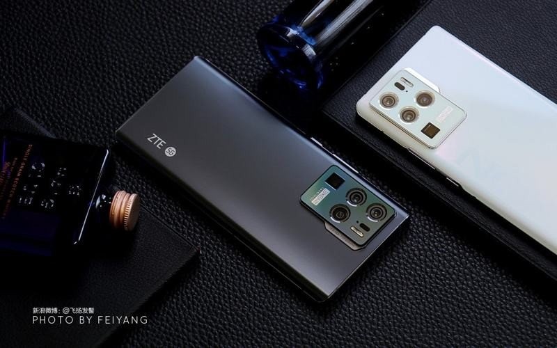 ZTE Axon 30 Ultra: Η νέα ναυαρχίδα με τρεις αισθητήρες 64MP ZTE Axon 30 Ultra: Η νέα ναυαρχίδα με τρεις αισθητήρες 64MP