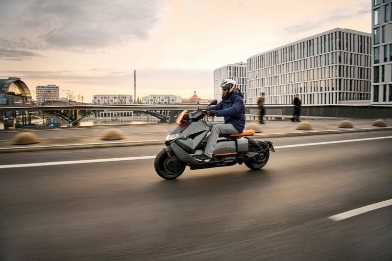 BMW CE 04: Το νέο πολύ εντυπωσιακό ηλεκτρικό scooter της εταιρείας BMW CE 04: Το νέο πολύ εντυπωσιακό ηλεκτρικό scooter της εταιρείας