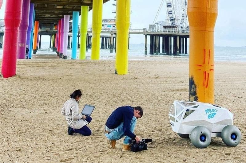 Beachbot: Το robot που καθαρίζει τις παραλίες από σκουπίδια και αποτσίγαρα