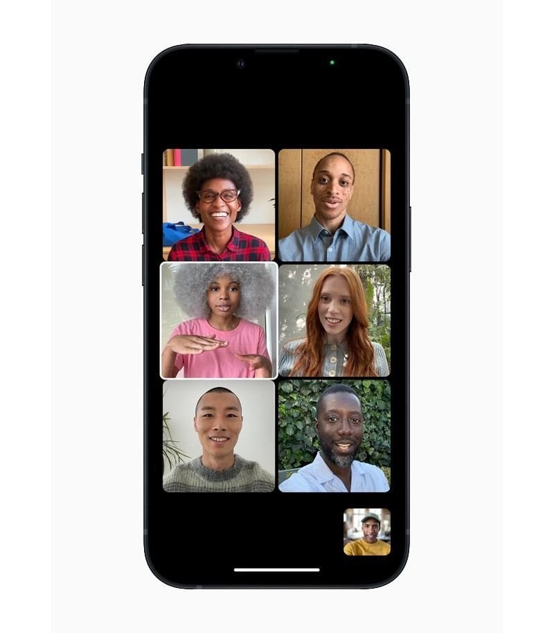 iPhone 13 και iPhone 13 mini: Επίσημα με μικρότερο notch, τρομερές δυνατότητες και τις ίδιες τιμές iPhone 13 και iPhone 13 mini: Επίσημα με μικρότερο notch, τρομερές δυνατότητες και τις ίδιες τιμές