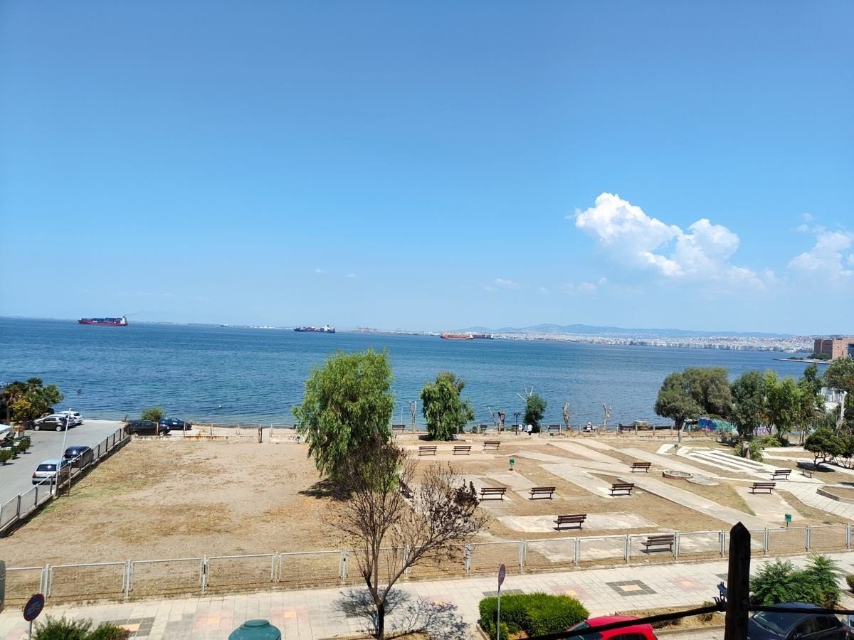 realme GT Explorer Master Review: Μοναδικό design και υψηλές επιδόσεις realme GT Explorer Master Review: Μοναδικό design και υψηλές επιδόσεις