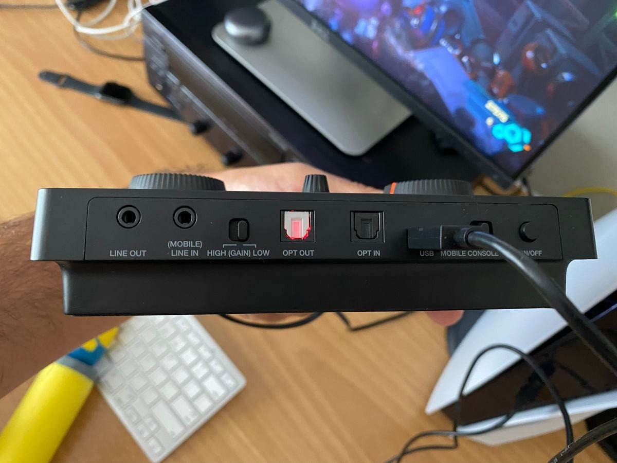 Απογείωσε την εμπειρία gaming με τα Sound Blaster GC7 DAC και SXFI Air Gamer! Απογείωσε την εμπειρία gaming με τα Sound Blaster GC7 DAC και SXFI Air Gamer!