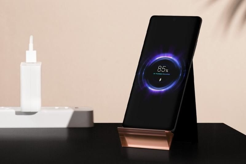 Xiaomi MI 100W: Νέα βάση ασύρματης φόρτισης από την εταιρεία Xiaomi MI 100W: Νέα βάση ασύρματης φόρτισης από την εταιρεία