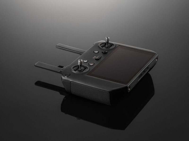 DJI Mavic 3: Επίσημα με τρομερές βελτιώσεις σε specs και αυτονομία DJI Mavic 3: Επίσημα με τρομερές βελτιώσεις σε specs και αυτονομία
