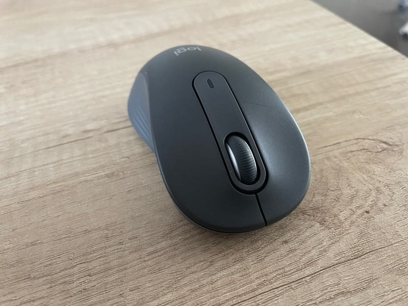 Logitech Signature M650 Review: Ένα προσιτό mouse για όλους Logitech Signature M650 Review: Ένα προσιτό mouse για όλους