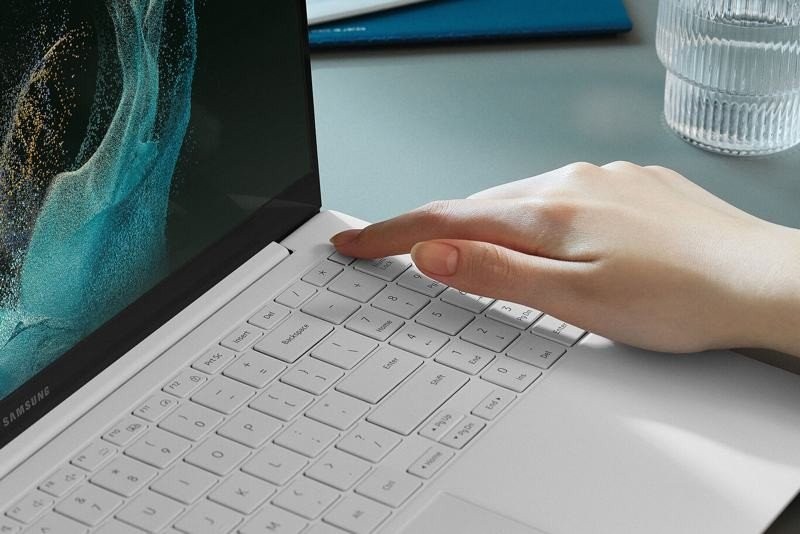 Samsung Galaxy Book2 Pro και Book2 360, τα νέα υπέρλεπτα laptops της εταιρείας [MWC 2022]