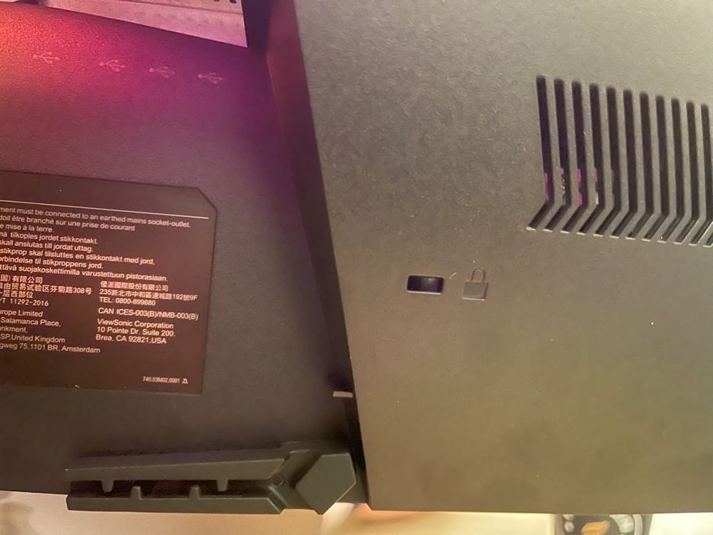 ViewSonic ELITE XG320Q Review: Premium κατασκευή και υψηλή απόδοση ViewSonic ELITE XG320Q Review: Premium κατασκευή και υψηλή απόδοση