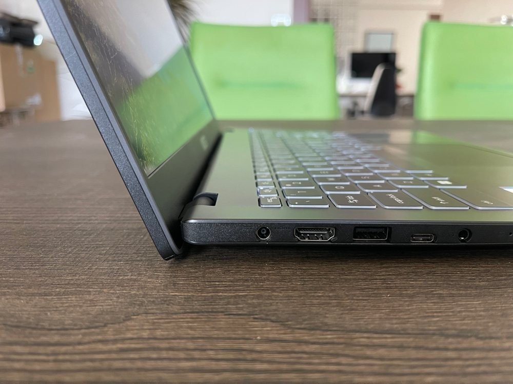 MSI Modern 15 Review: Μια τίμια πρόταση για mainstream laptop MSI Modern 15 Review: Μια τίμια πρόταση για mainstream laptop