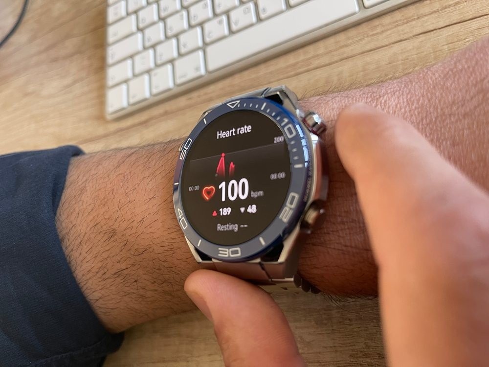 HUAWEI Watch Ultimate Review: Ένα κόσμημα με εξαιρετικές επιδόσεις HUAWEI Watch Ultimate Review: Ένα κόσμημα με εξαιρετικές επιδόσεις