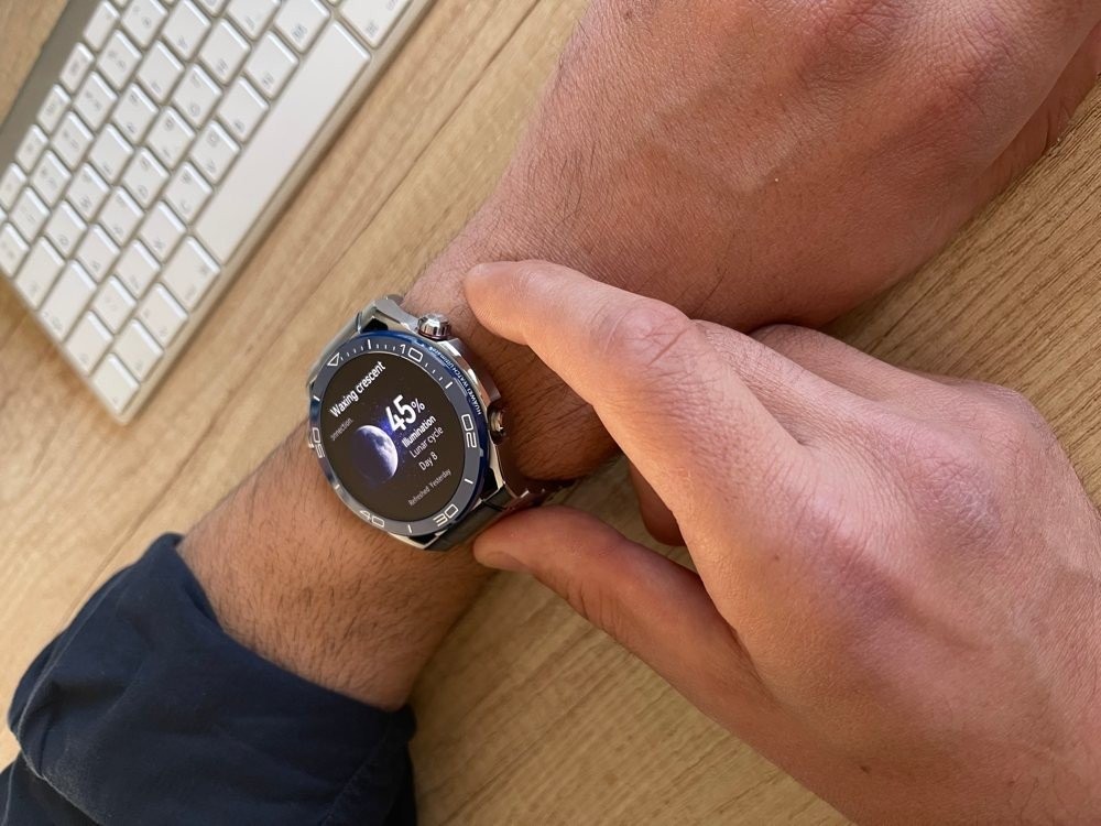 HUAWEI Watch Ultimate Review: Ένα κόσμημα με εξαιρετικές επιδόσεις HUAWEI Watch Ultimate Review: Ένα κόσμημα με εξαιρετικές επιδόσεις